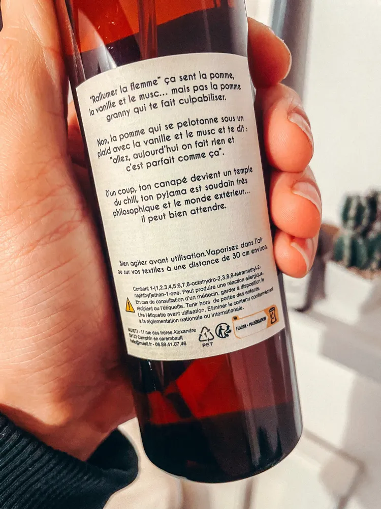 Home fragrances - Room mist - Rekindle the flame - Apple Vanilla Musk scent - 250ml - MUISTI