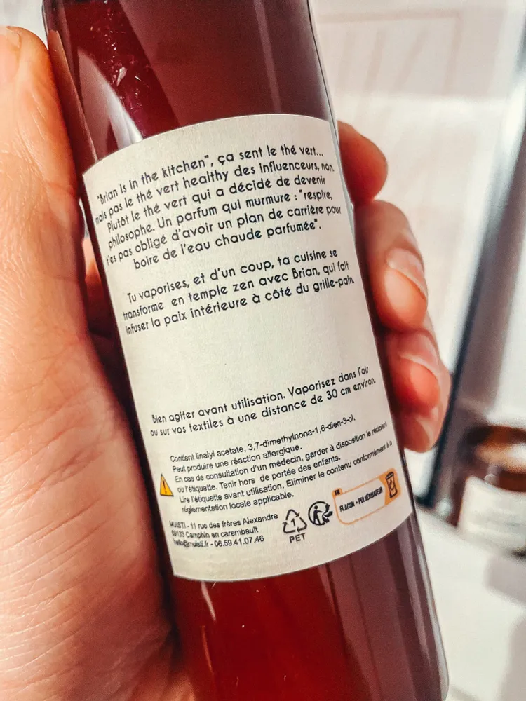 Home fragrances - Room mist - Brian is in the kitchen - Green Tea, Lily of the Valley, and Musk scent - 250ml - MUISTI