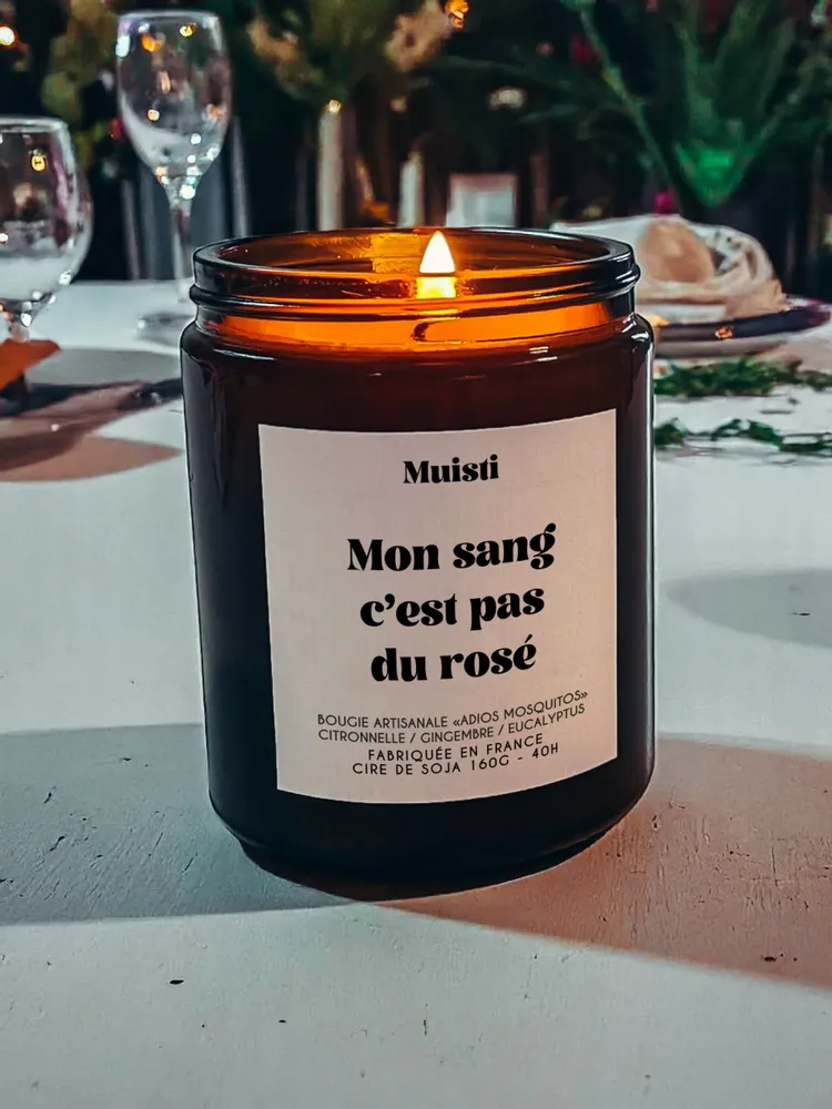 Decorative objects - Mosquito Repellent Candle - My Blood Isn't Rosé - Citronella - 160g - MUISTI