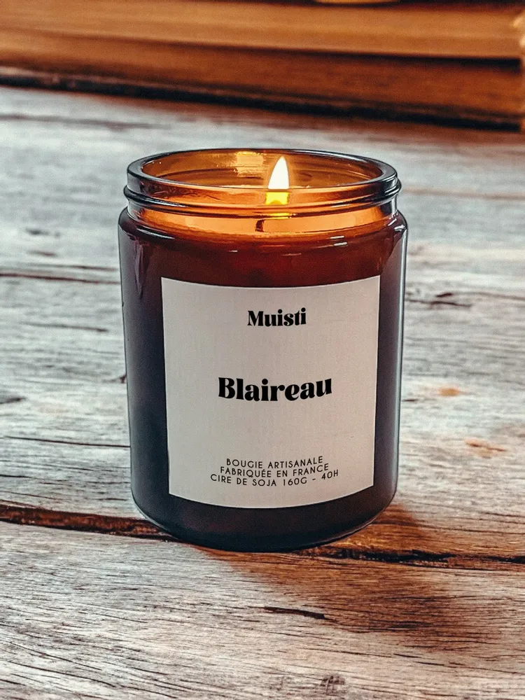 Objets de décoration - Bougie Parfumée - Blaireau - Musc blanc – 160g - MUISTI