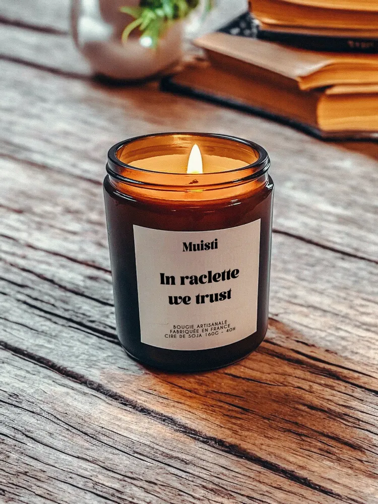 Objets de décoration - Bougie Parfumée - In raclette we trust - Musc blanc – 160g - MUISTI
