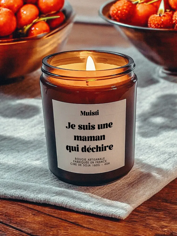 Objets de décoration - Bougie Parfumée - Je suis une maman qui déchire - Musc blanc – 160g - MUISTI