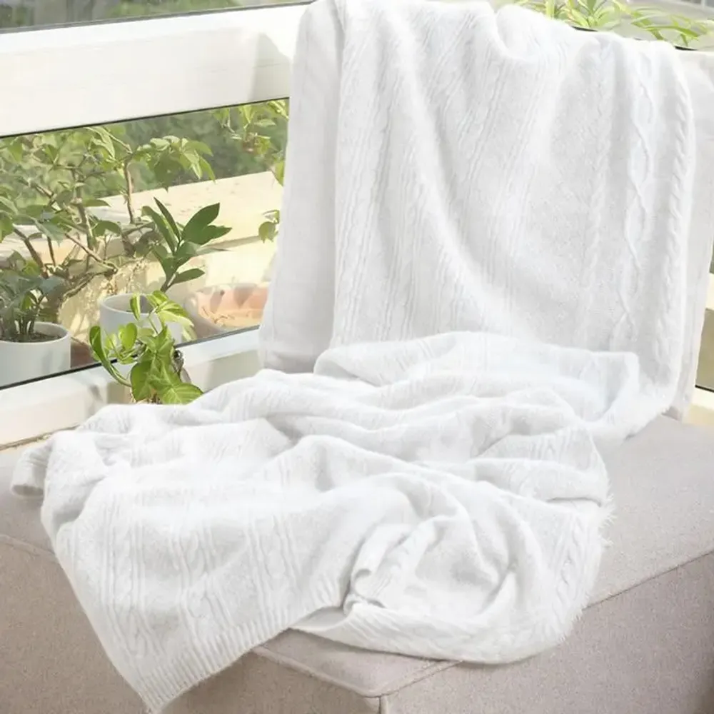 Throw blankets - Cable Knit Cashmere Throw : Theodore - PASHMA