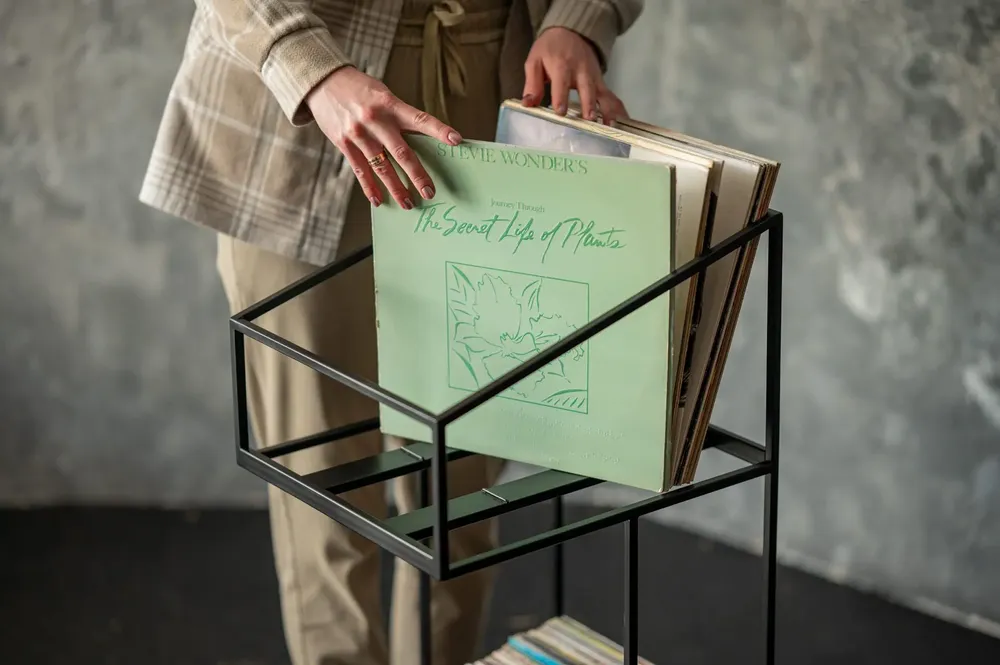 Chariots - Chariot à disques vinyles, style carte d'achat. - DESIGN ATELIER ARTICLE