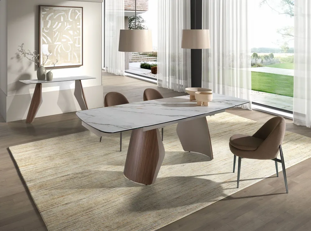 Chaises - Chaise en tissu marron foncé - ANGEL CERDÁ