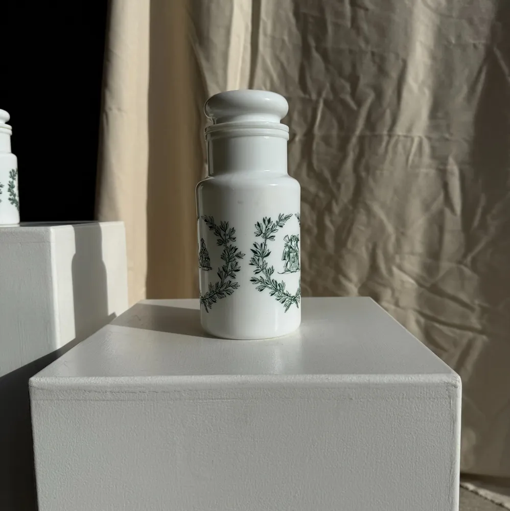 Objets de décoration - Duo de flacons en verre blanc motifs verts italiens - OFFICE OBJETS