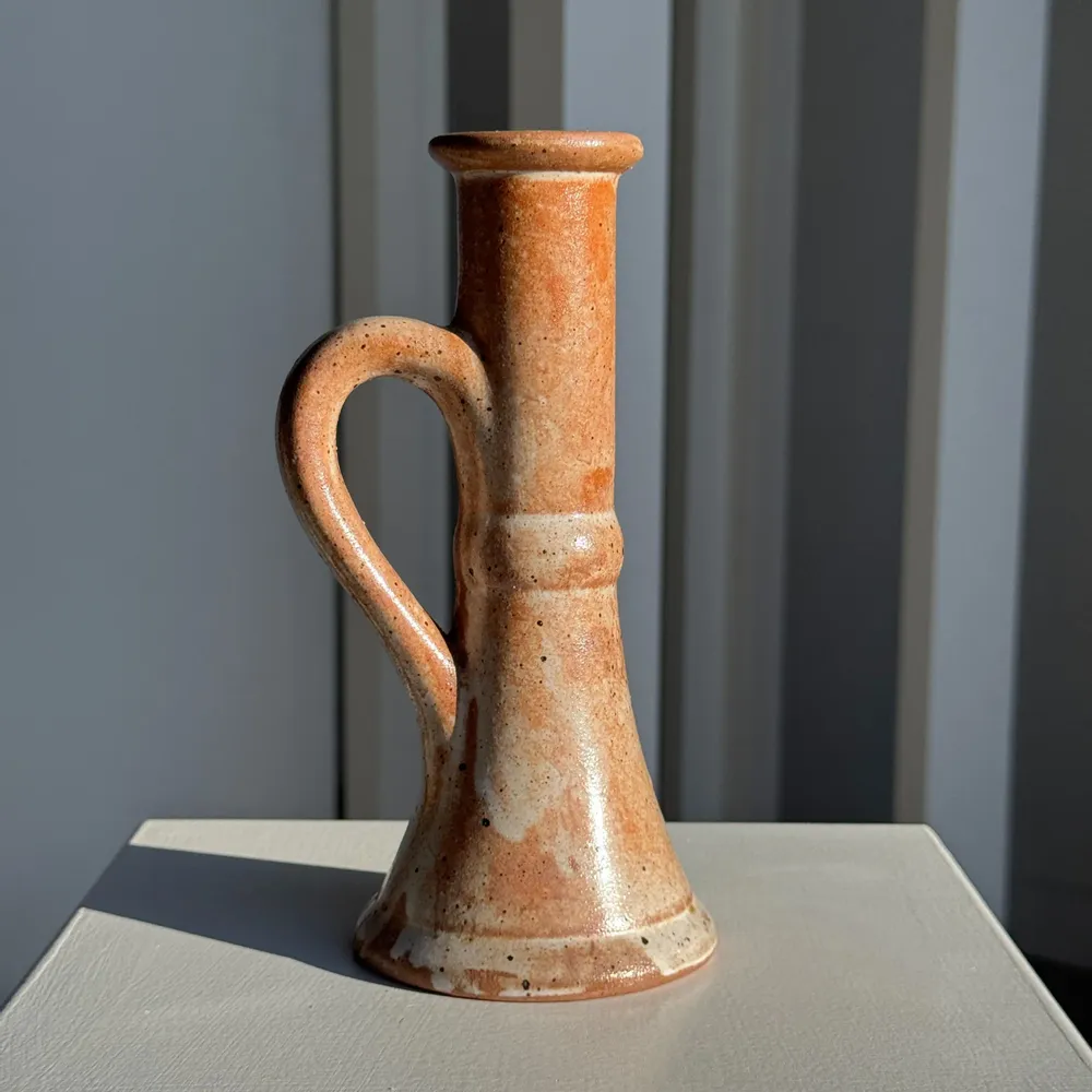 Objets de décoration - Grand bougeoir en grès artisanal ancien H20 - OFFICE OBJETS