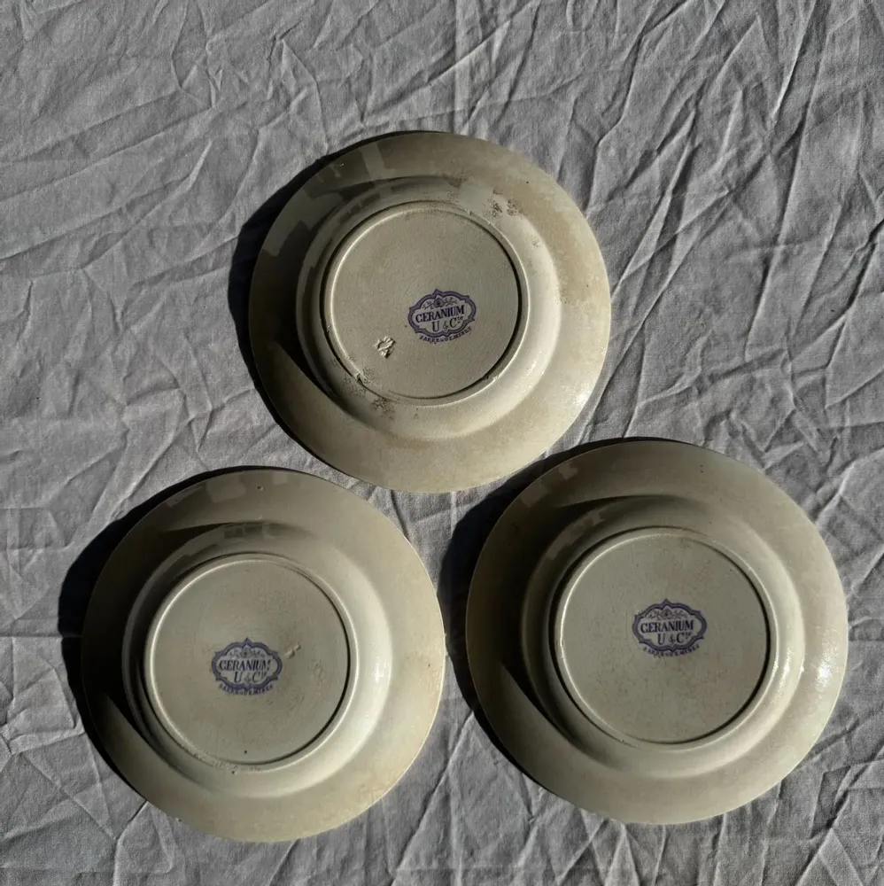 Everyday plates - Set of 3 antique purple Ceranium plates U&C Sarreguemines D22 - OFFICE OBJETS