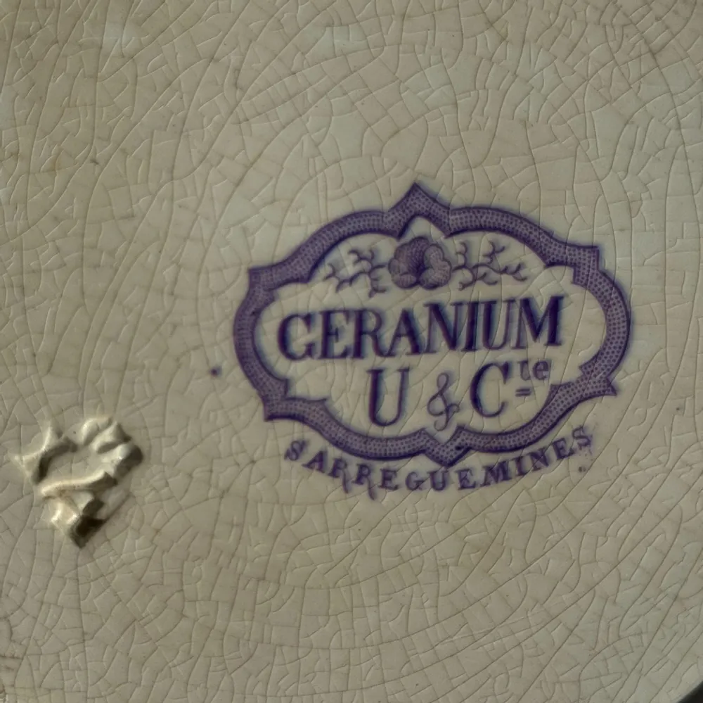 Everyday plates - Set of 3 antique purple Ceranium plates U&C Sarreguemines D22 - OFFICE OBJETS