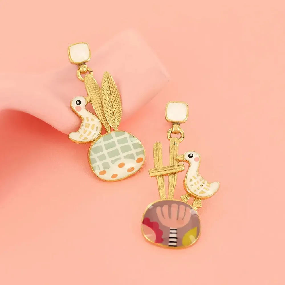 Jewelry - GOLD COLOR MULTI FEATHER CHIPS - TARATATA BIJOUX