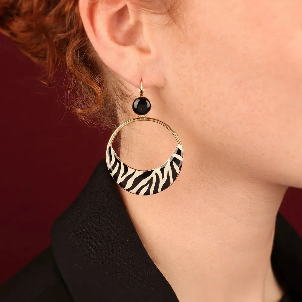 Jewelry - ALFRED SLEEPING BED, GOLD AND BLACK - TARATATA BIJOUX