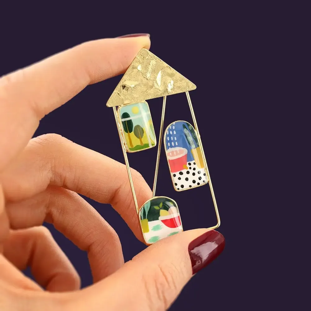 Jewelry - CURIOUS GOLD MULTI-COLOR BROOCH - TARATATA BIJOUX