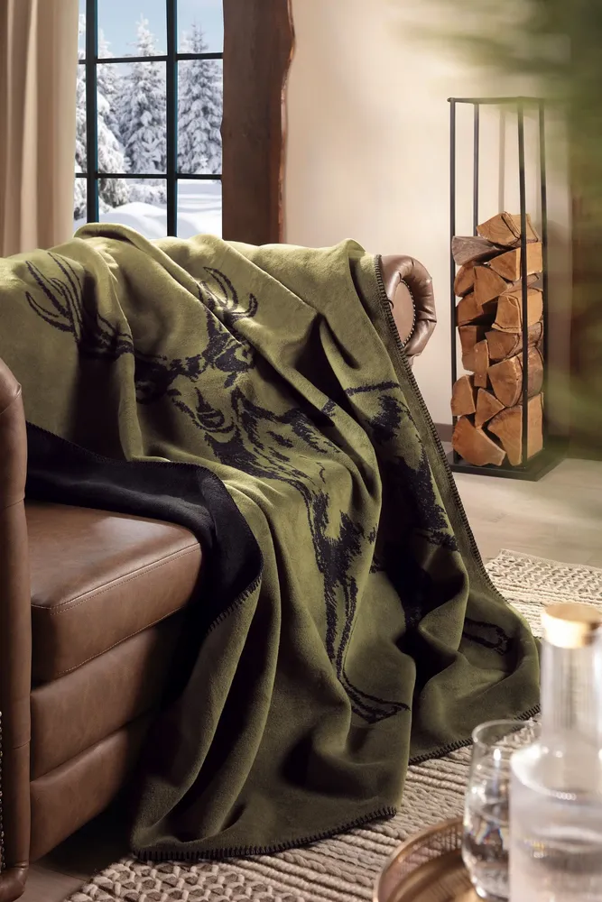 Throw blankets - Throw Deer - BIEDERLACK