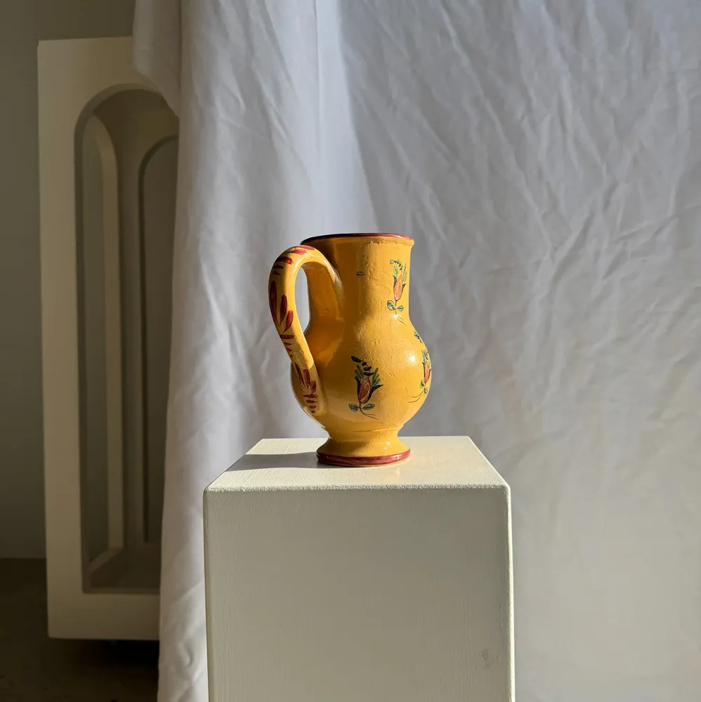 Carafes - Large handmade antique ochre yellow carafe with pink flower pattern - OFFICE OBJETS