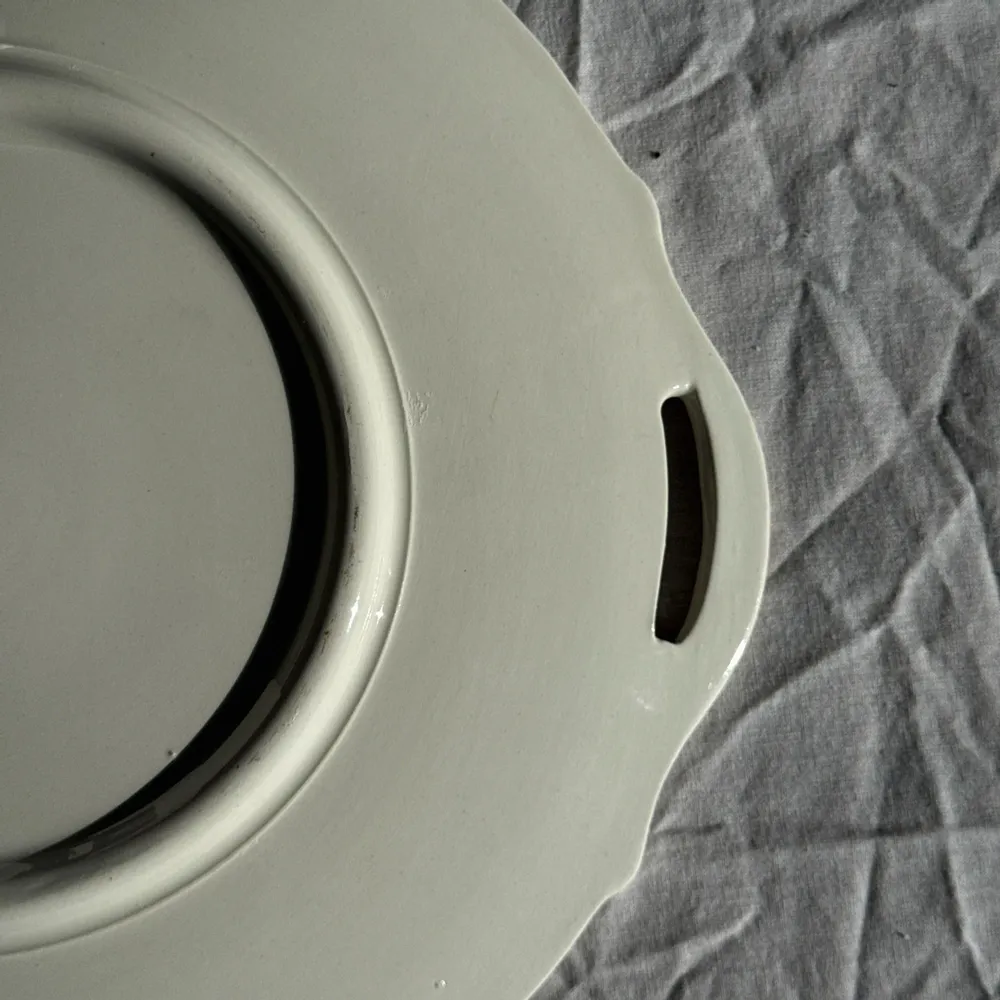 Platter and bowls - Small vintage pie dish with 2 handles gold with abstract patterns D28 - OFFICE OBJETS