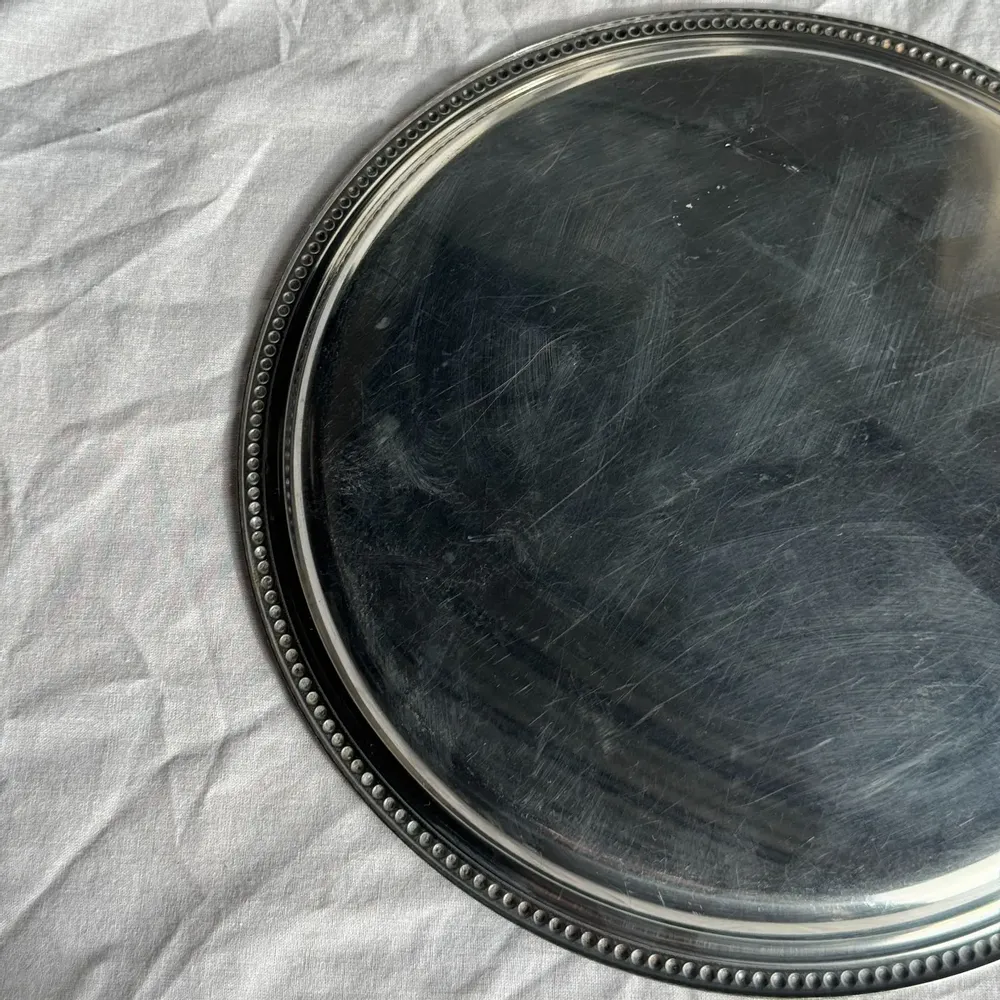 Platter and bowls - D27 Pearl Stripe Vintage Circular Platter - OFFICE OBJETS