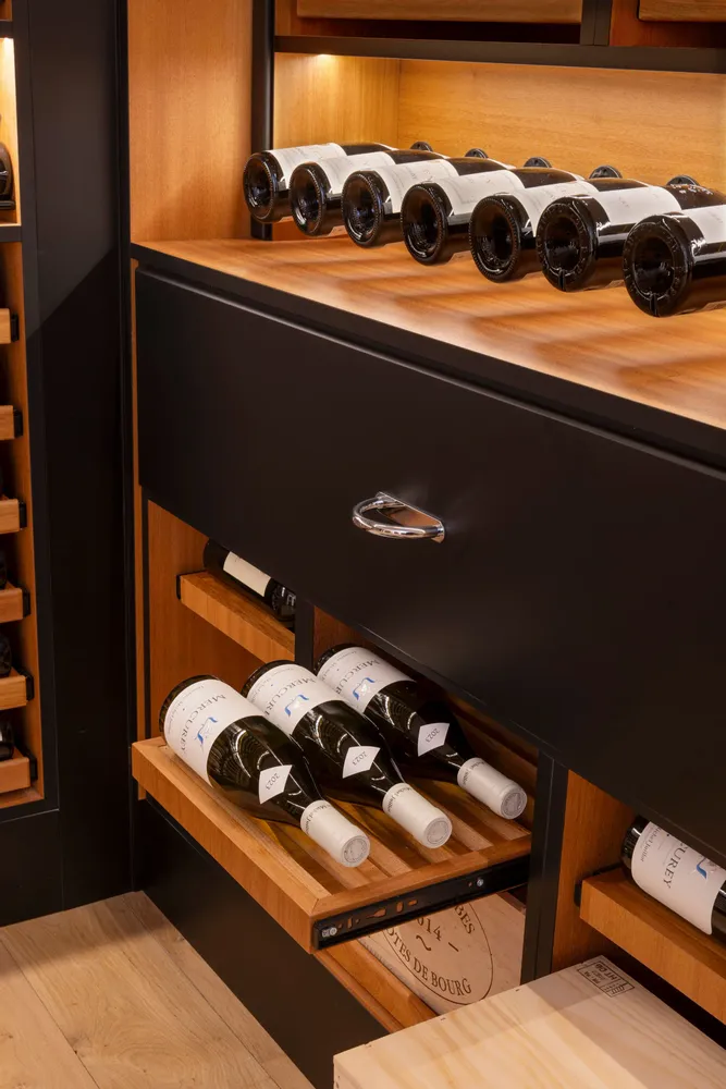 Kitchens furniture - CUBEX Iconic Handle - CUBEX