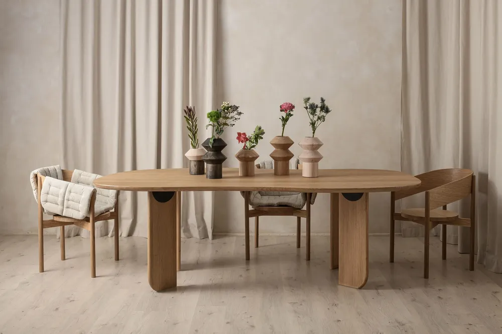 Dining Tables - ORGANIC | Wave-Shaped Sculptural Oak Table - TIVOLI