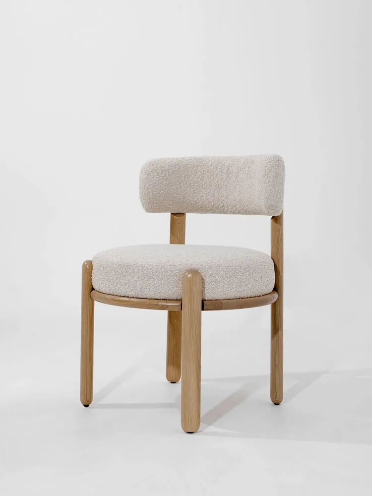 Chairs for hospitalities & contracts - STRIHA | Award-Winning Sculptural Oak Chair - TIVOLI