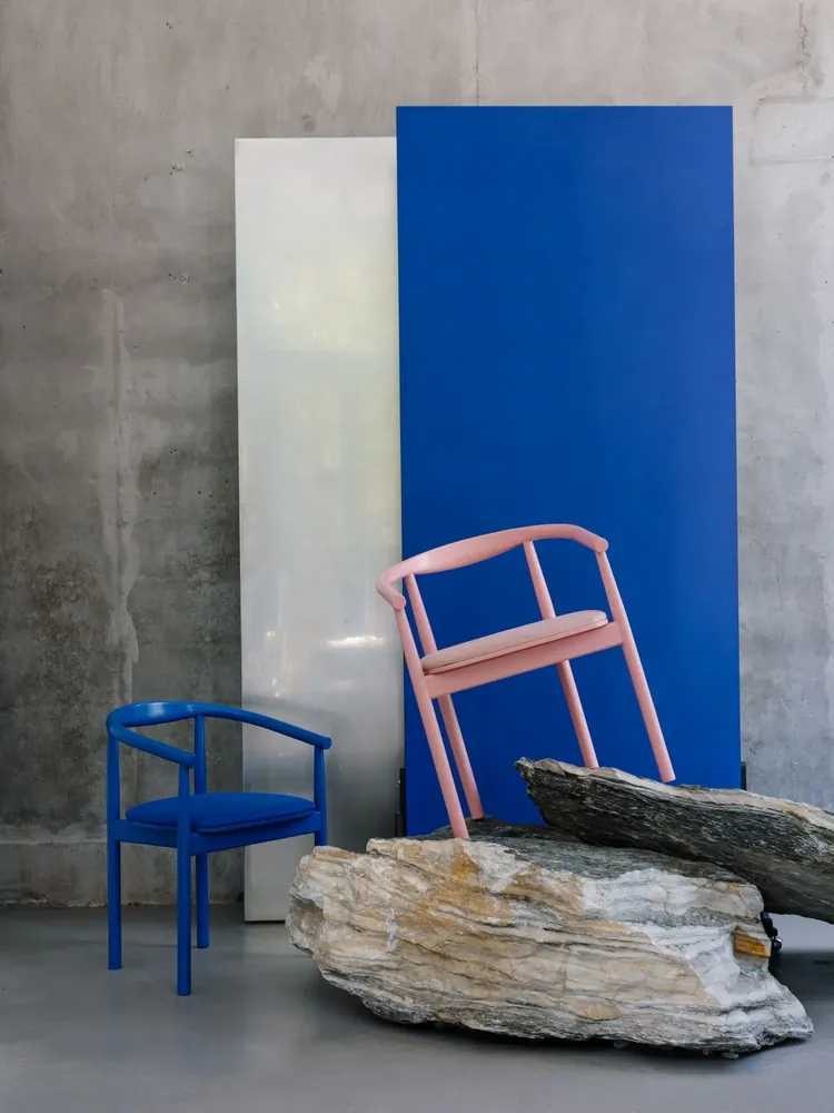 Chairs for hospitalities & contracts - CALM Chair | Award-Winning Minimalist Design - TIVOLI