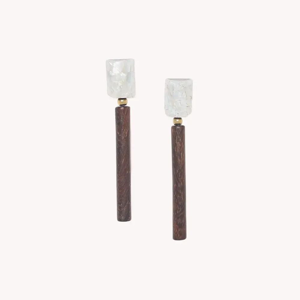 Bijoux - Boucles d'oreilles poussoir top cracking tige bois de roblès - Okawa - NATURE BIJOUX