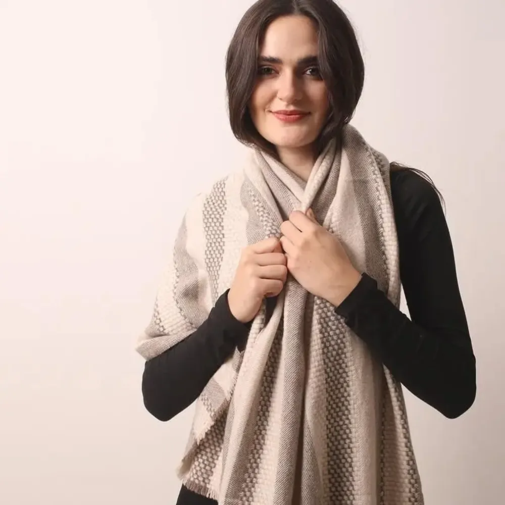 Foulards et écharpes - Écharpe tissée en cachemire - PASHMA