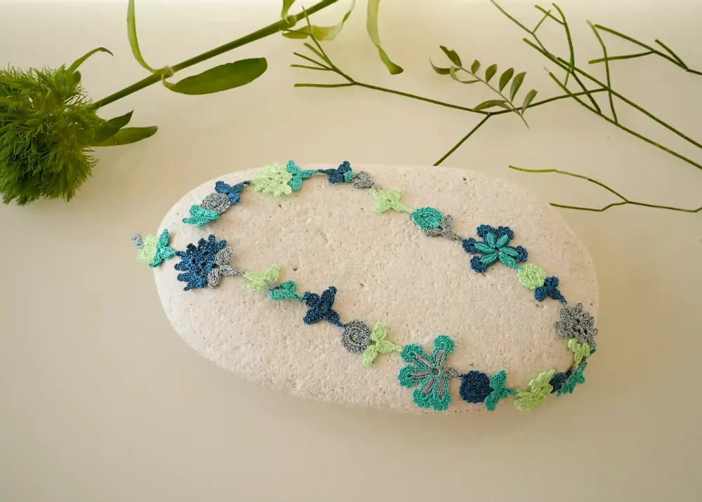 Jewelry - LACE CHOKER NECKLACE, FLORAL PATTERN, BLOOM PATTERN. - KARAWAN AUTHENTIC