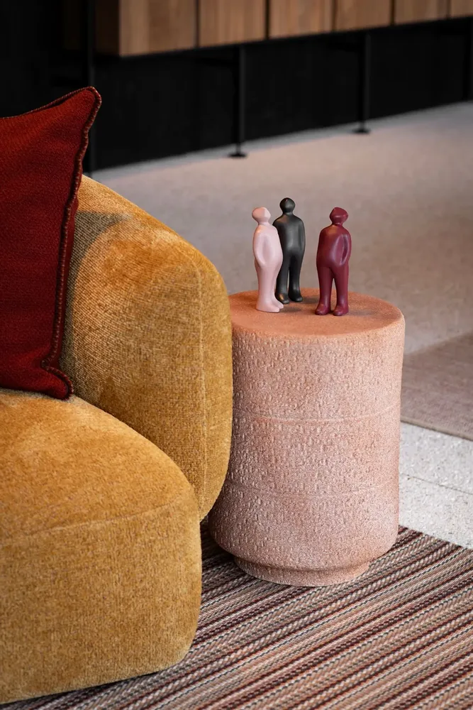 Objets design - The Visitor - Ceramic figurine & sculpture - GARDECO OBJECTS