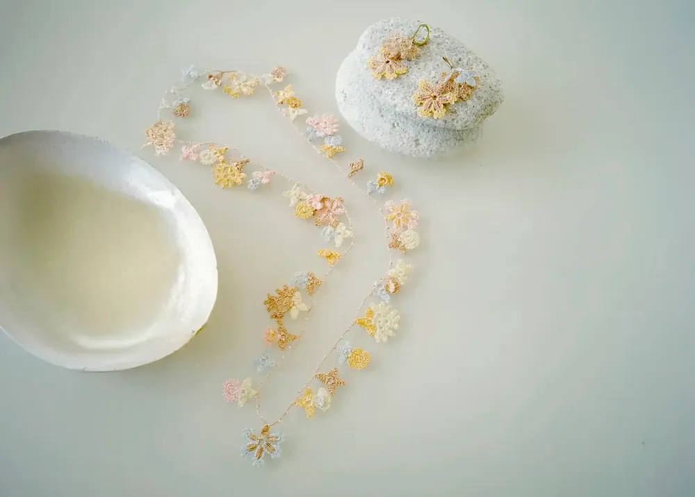 Jewelry - LACE NECKLACE, PLANT PATTERNS, BLOOM MODEL. - KARAWAN AUTHENTIC
