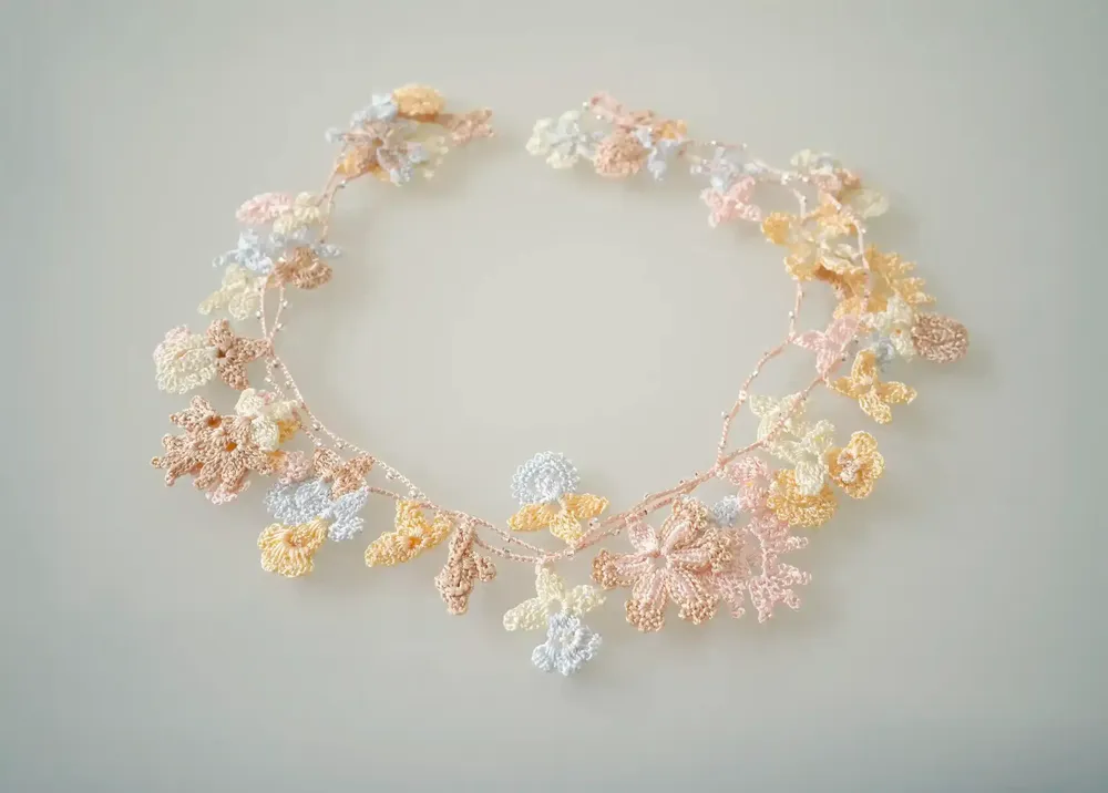 Jewelry - LACE NECKLACE, PLANT PATTERNS, BLOOM MODEL. - KARAWAN AUTHENTIC