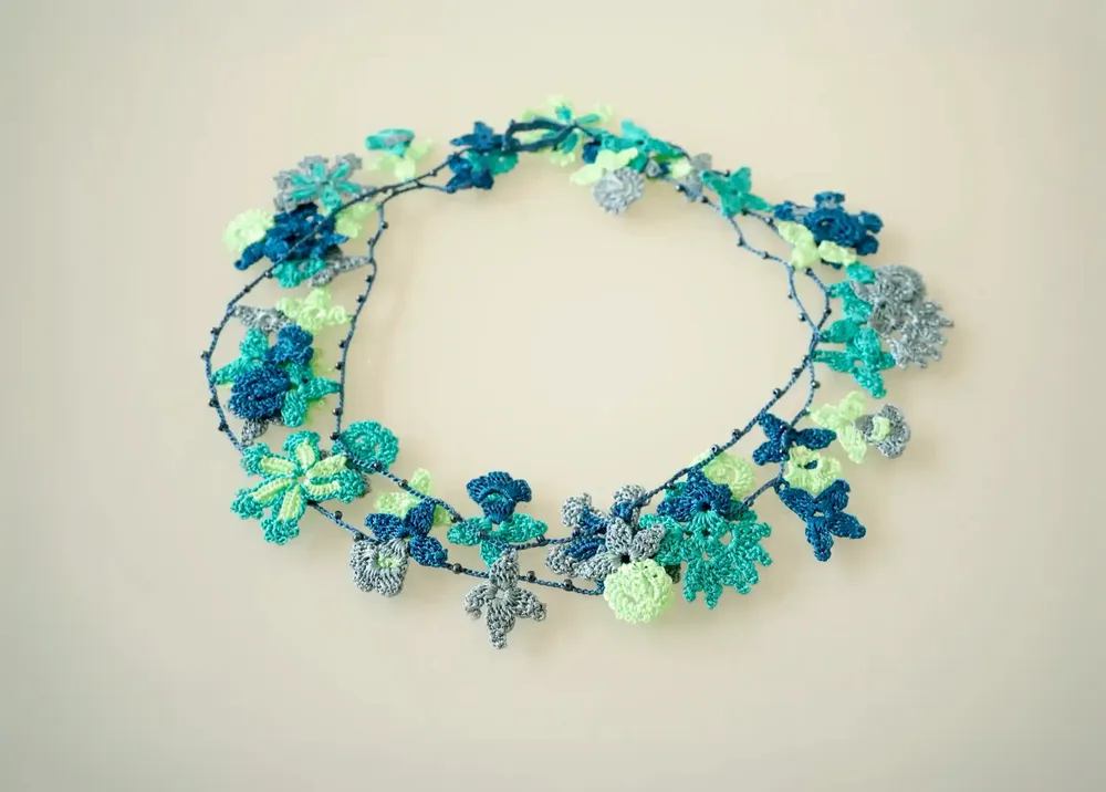 Jewelry - LACE NECKLACE, PLANT PATTERNS, BLOOM MODEL. - KARAWAN AUTHENTIC