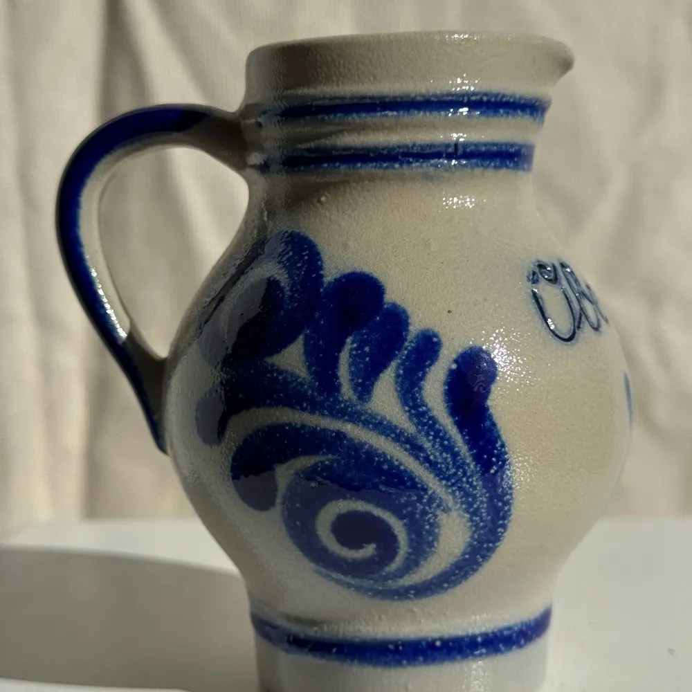 Carafes - Oberursel Germany H13.5" mini carafe - OFFICE OBJETS