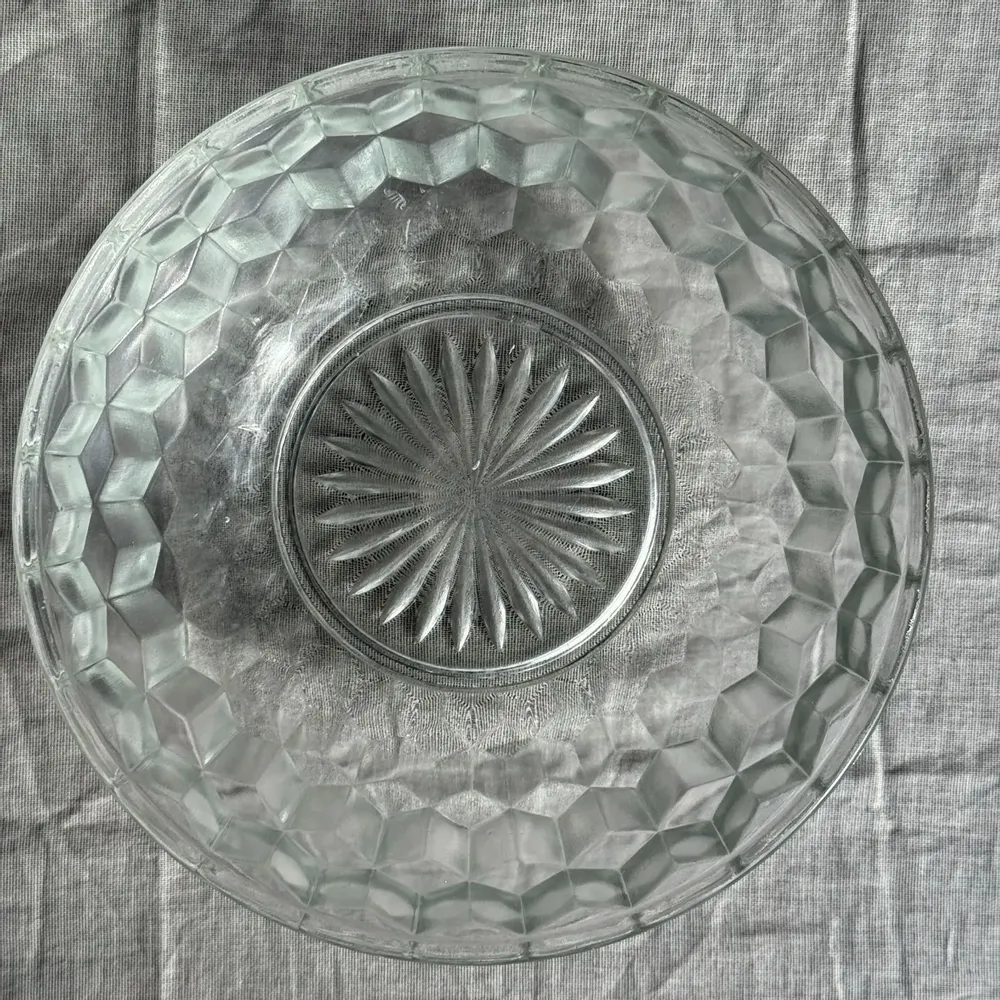 Plats et saladiers - Petit saladier en verre vintage à motif de cubes - OFFICE OBJETS