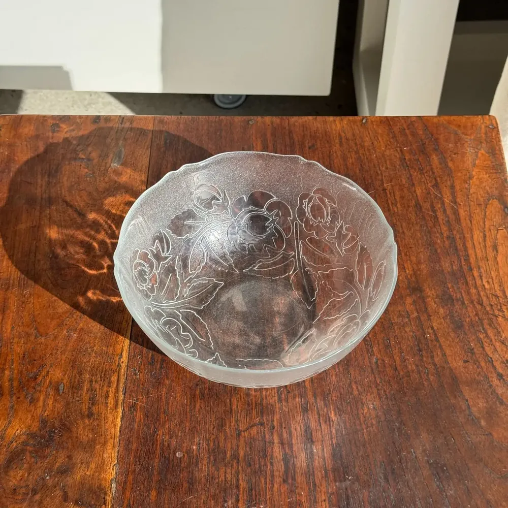 Plats et saladiers - Saladier vintage à motif de roses stylisées D23 H10 - OFFICE OBJETS