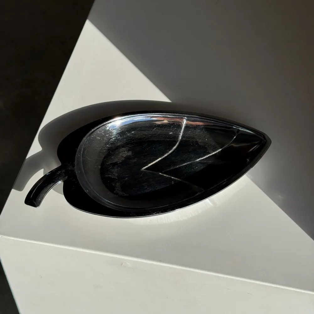 Decorative objects - Pair of silver-plated metal cups in the shape of a stylized leaf 11.5x - OFFICE OBJETS