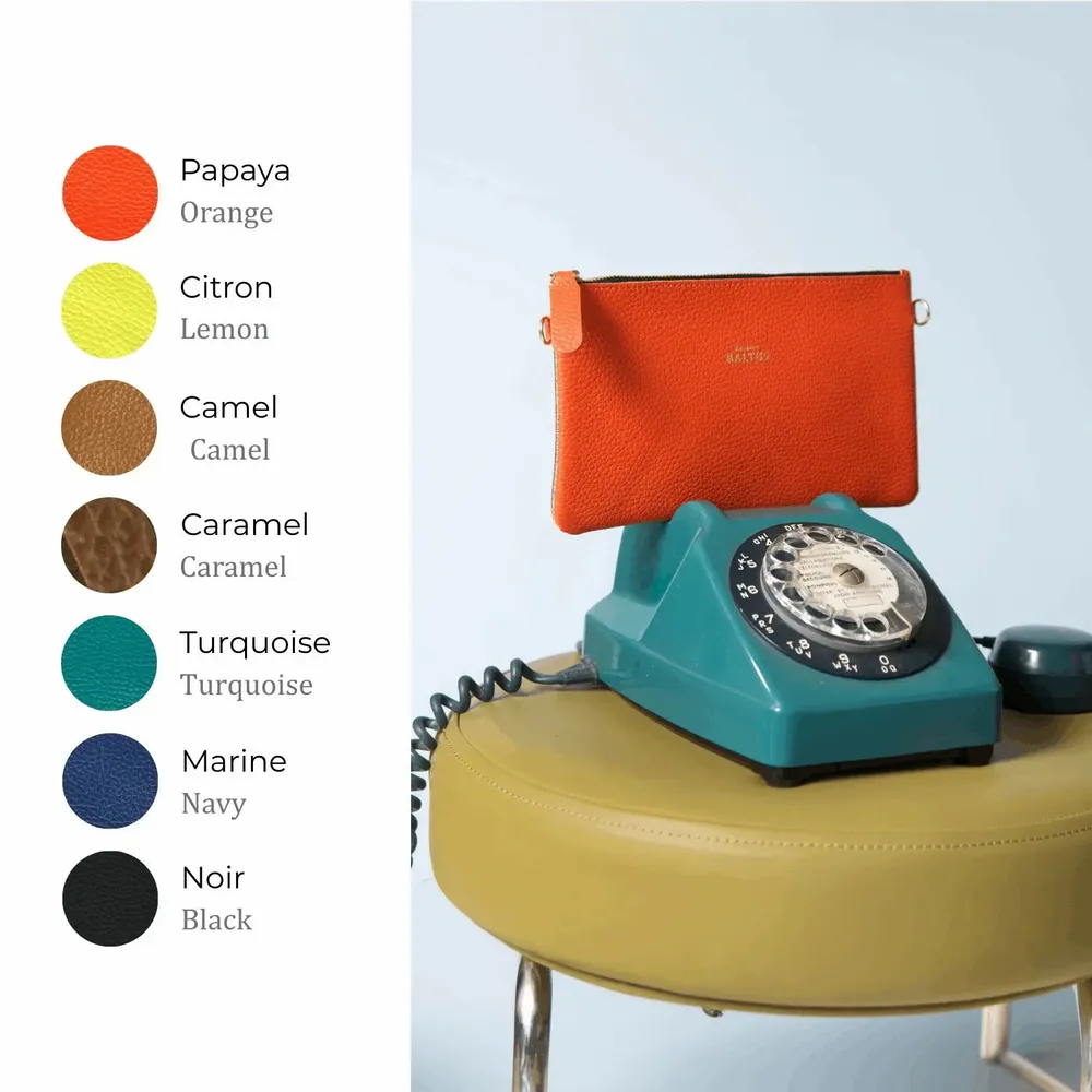 Clutches - Juliette unicolor pouch in full grain leather — 21 x 12.5 cm - ATELIER BALTUS