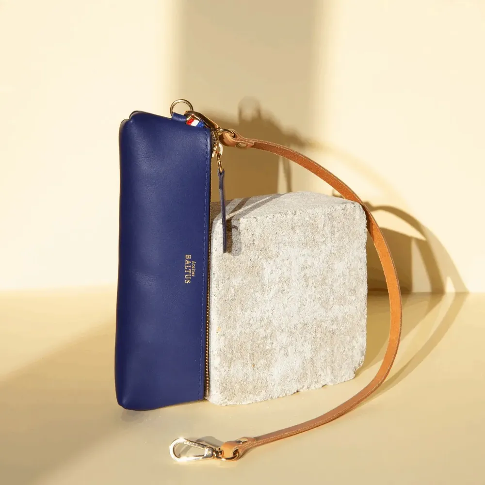 Autres fournitures bureau  - Trousse Romy en cuir stock dormant pleine fleur – 19 x 6 cm - ATELIER BALTUS