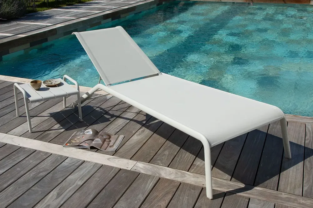 Transats - Bain de soleil empilable aluminium et toile. - EZEÏS