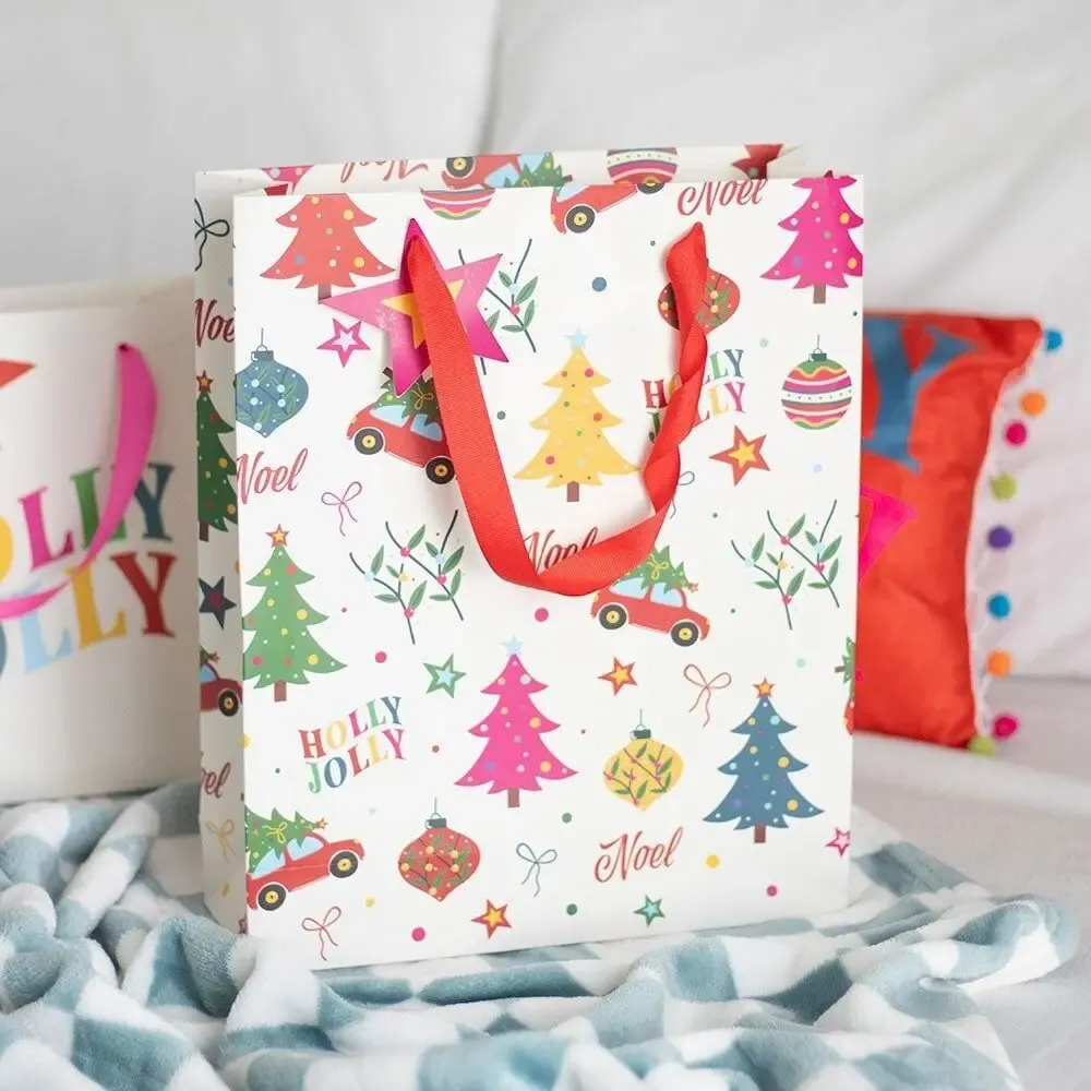 Bags and backpacks - 23cm Nostalgic Christmas Print Gift Bag - SOMETHING DIFFERENT WHOLESALE