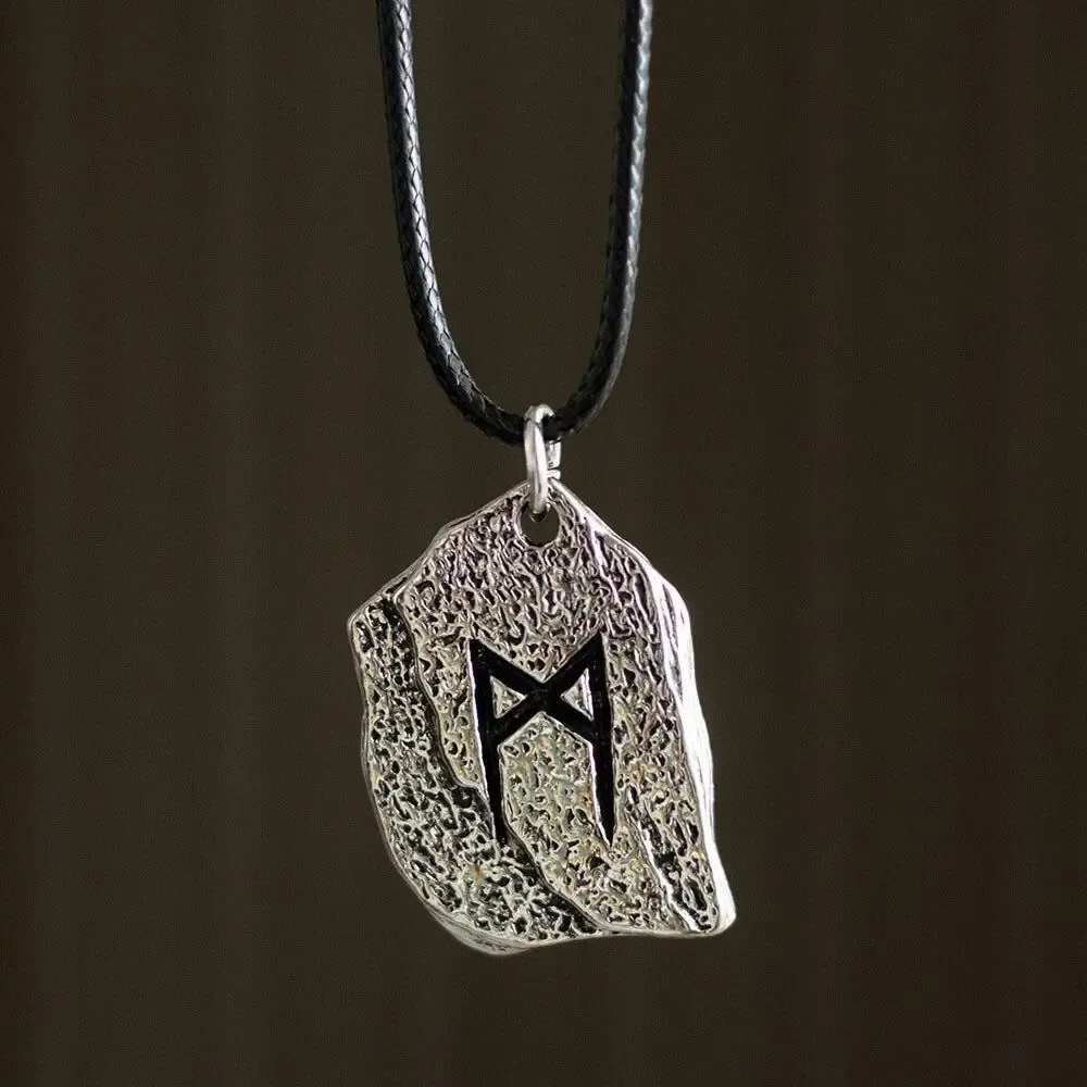 Bijoux - Collier Viking en Cordon avec Rune de Transformation - SOMETHING DIFFERENT WHOLESALE