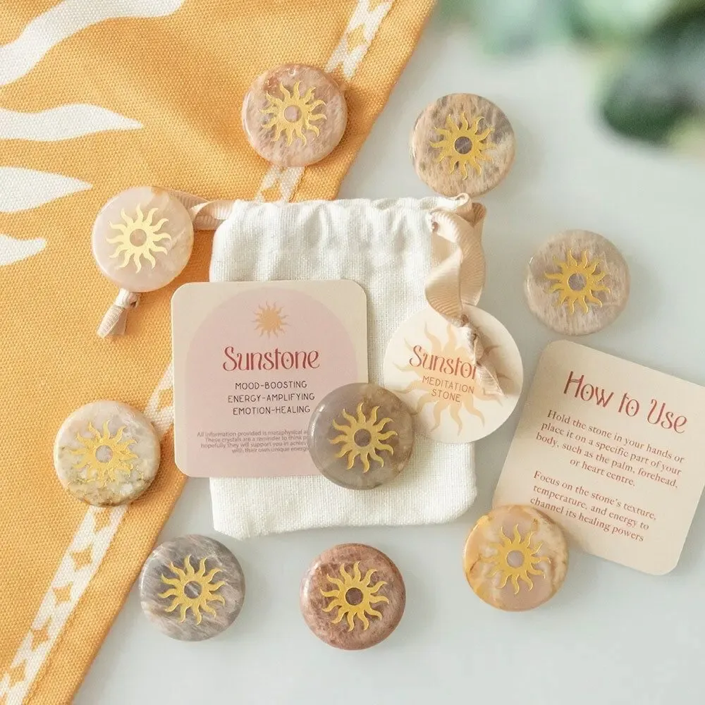 Ornements - Boîte de 24 pierres de méditation en pierre de soleil dans un sachet - SOMETHING DIFFERENT WHOLESALE