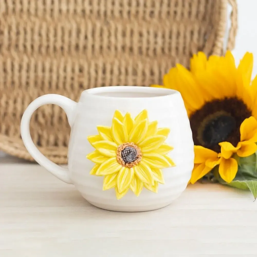 Tasses et mugs - Mug rond « Hello Sunshine » avec tournesol 3D - SOMETHING DIFFERENT WHOLESALE