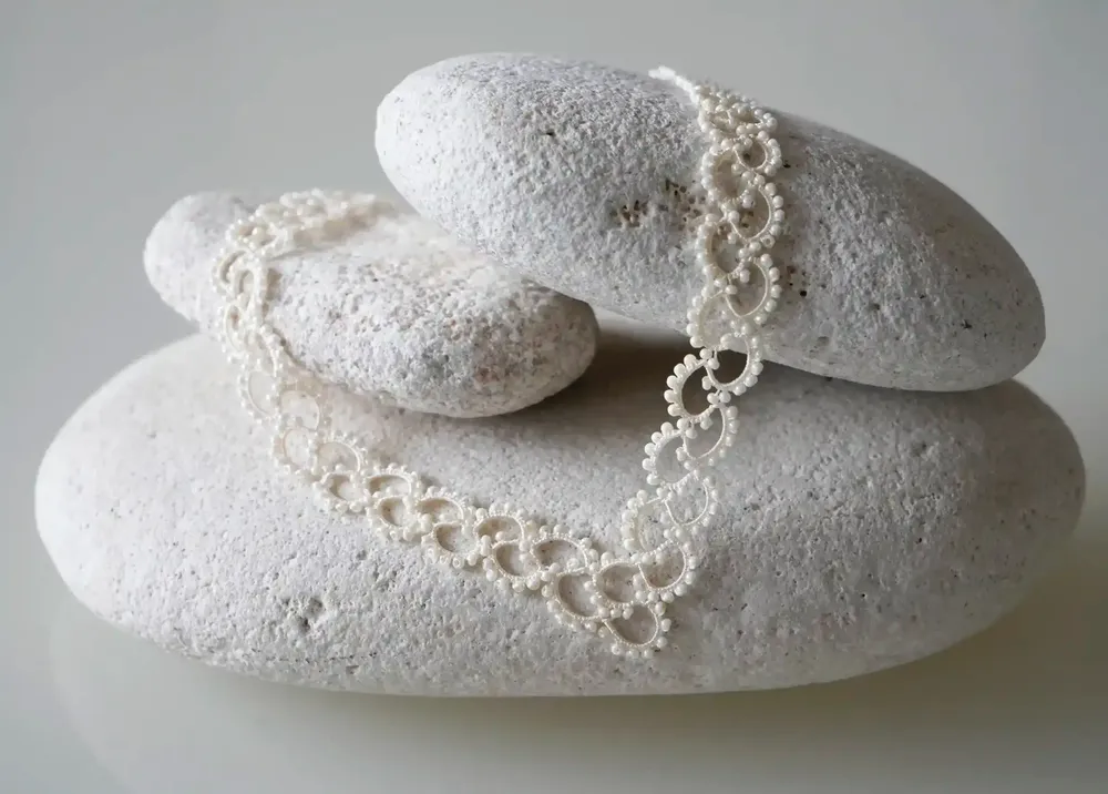 Jewelry - NECKLACE MADE OF LACE AND PEARLS, HANDMADE, SEED - KARAWAN AUTHENTIC