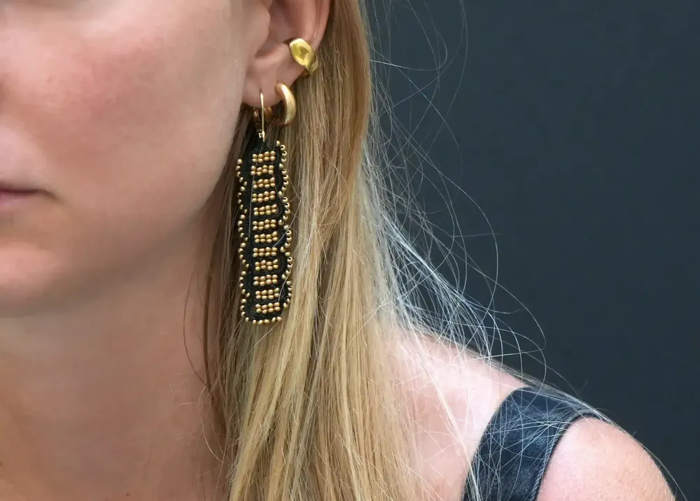 Jewelry - DESIGNER EARRINGS, WIRE AND METALLIC BEADS, BARK MODEL - KARAWAN AUTHENTIC