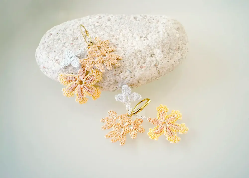 Jewelry - THREAD AND PEARL LACE EARRINGS, BLOOM MODEL - KARAWAN AUTHENTIC