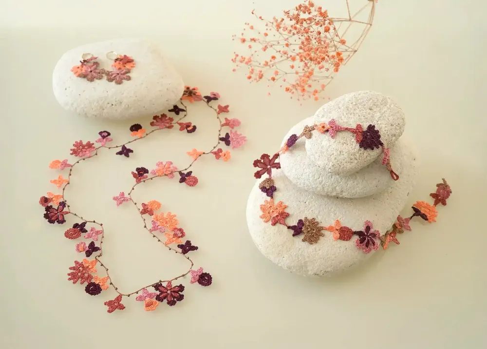 Jewelry - THREAD AND PEARL LACE EARRINGS, BLOOM MODEL - KARAWAN AUTHENTIC