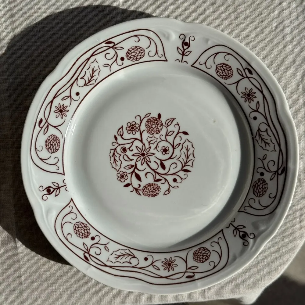 Assiettes de réception - Lot de 6 assiettes à dessert vintage Made in Poland D19 - OFFICE OBJETS