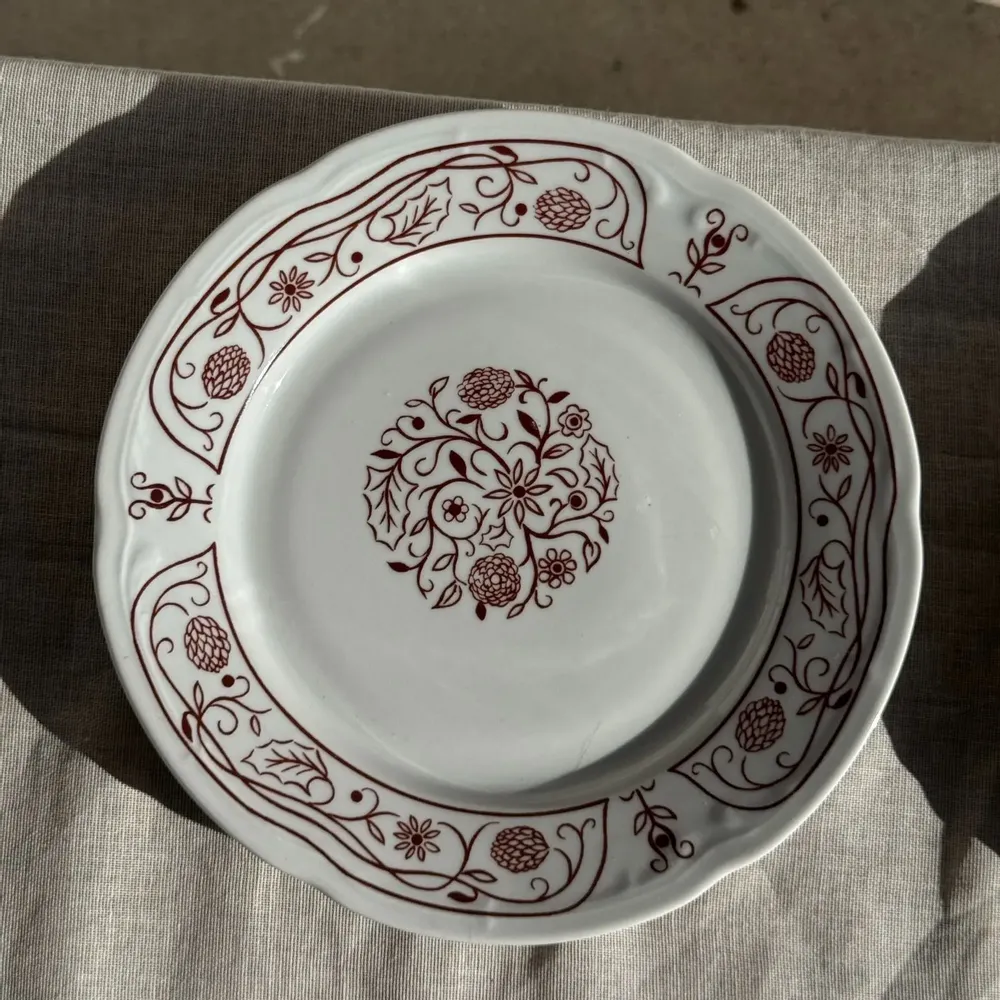 Assiettes de réception - Lot de 6 assiettes à dessert vintage Made in Poland D19 - OFFICE OBJETS