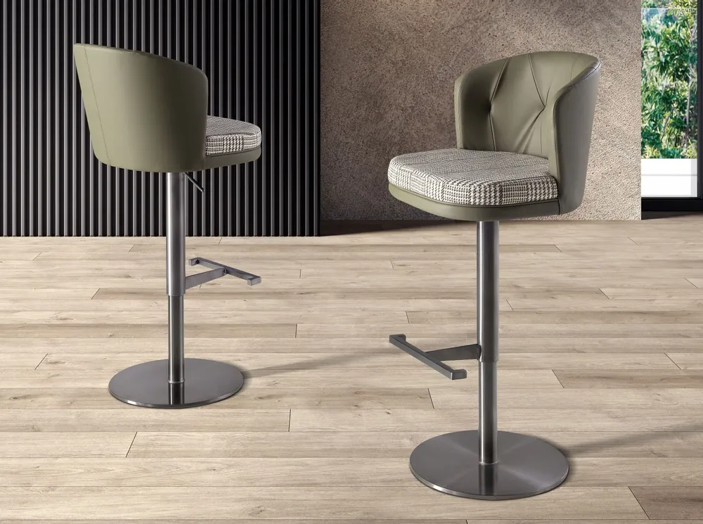 Tabourets - Tabouret pivotant en tissu vert foncé et blanc et similicuir vert oliv - ANGEL CERDÁ