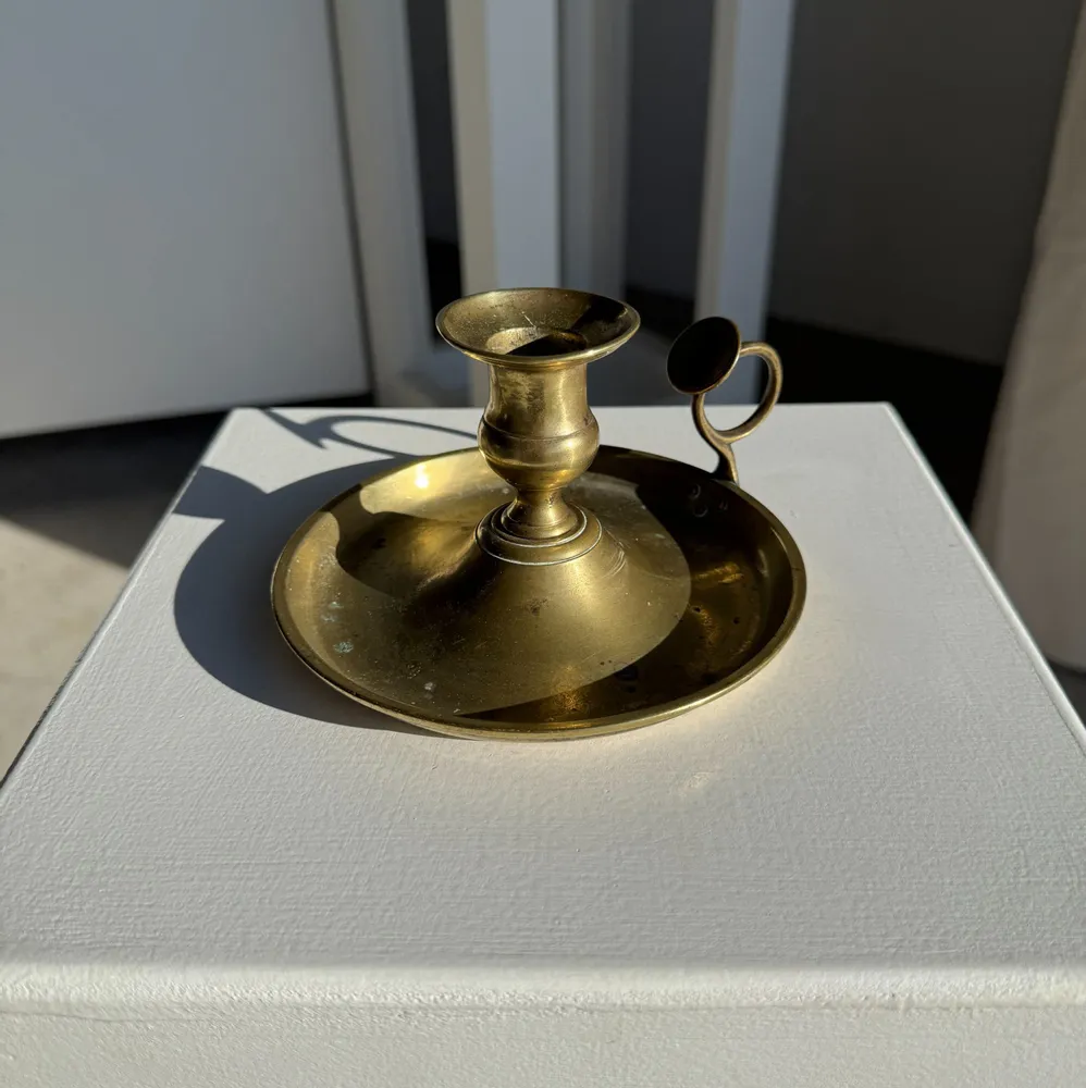 Decorative objects - Antique gold hand candle holder H8 D14 - OFFICE OBJETS